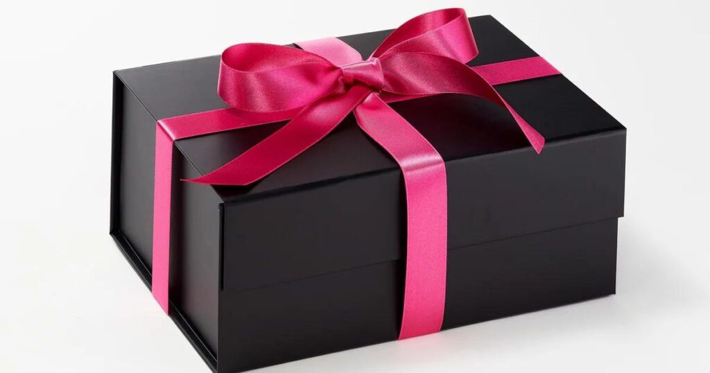 The Origins of Gift Wrapping and Boxes